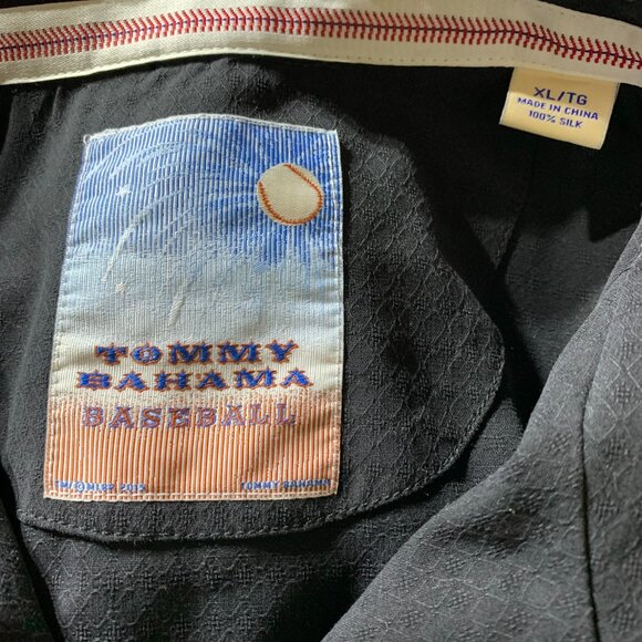 Tommy Bahama Baseball San Francisco Giants Button Up Shirt Mens XL Black Silk - Picture 8 of 11
